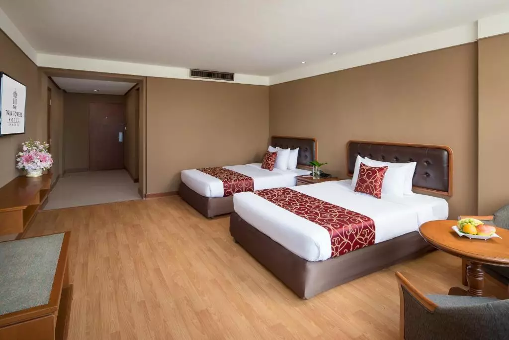 Twin Towers Hotel